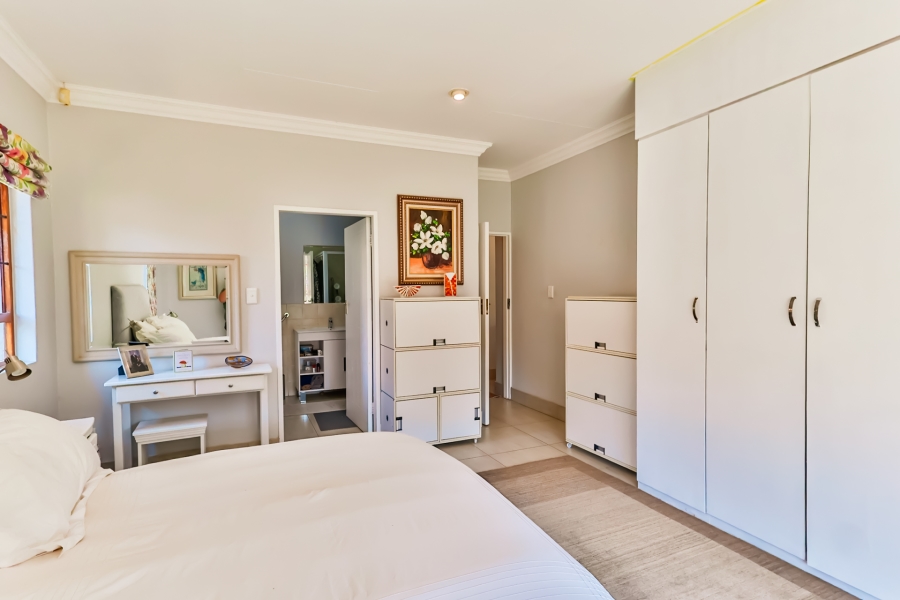 4 Bedroom Property for Sale in The Coves North West